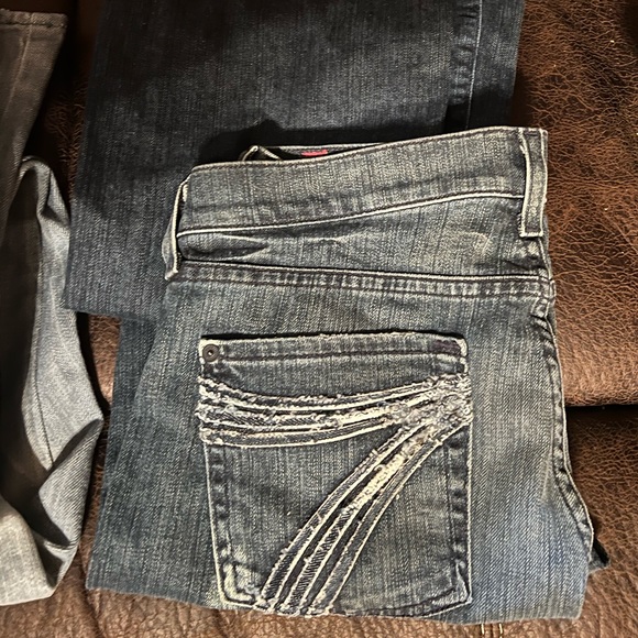 7 For All Mankind “Dojo” boot cut - Picture 2 of 4